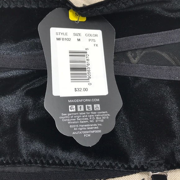 🛍3/$30🛍 Maidenform Super Sexy Lace Garter Belt - Picture 6 of 9